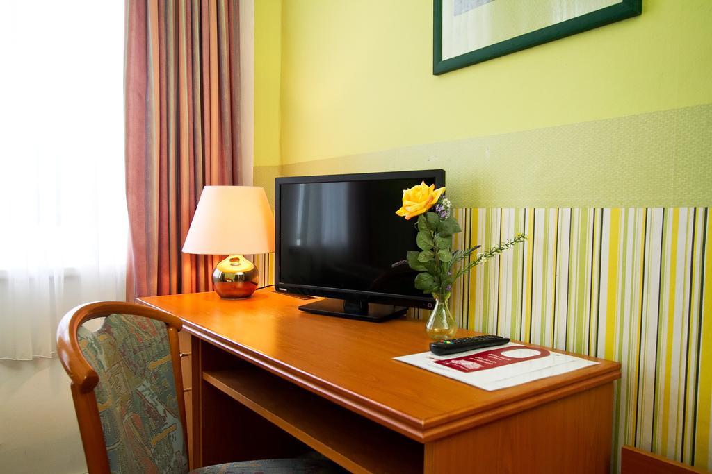 Hotel Neun 3/4 Celle Eksteriør bilde