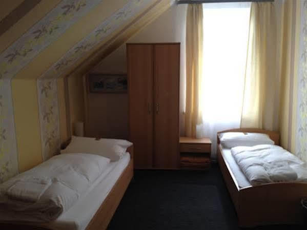 Hotel Neun 3/4 Celle Eksteriør bilde