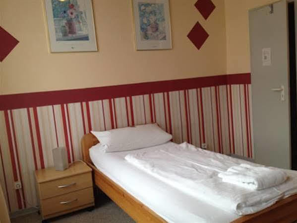Hotel Neun 3/4 Celle Eksteriør bilde
